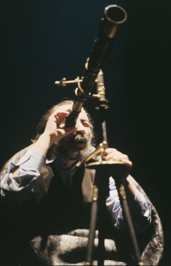 LA GAVETA DE ERNESTO CHAO